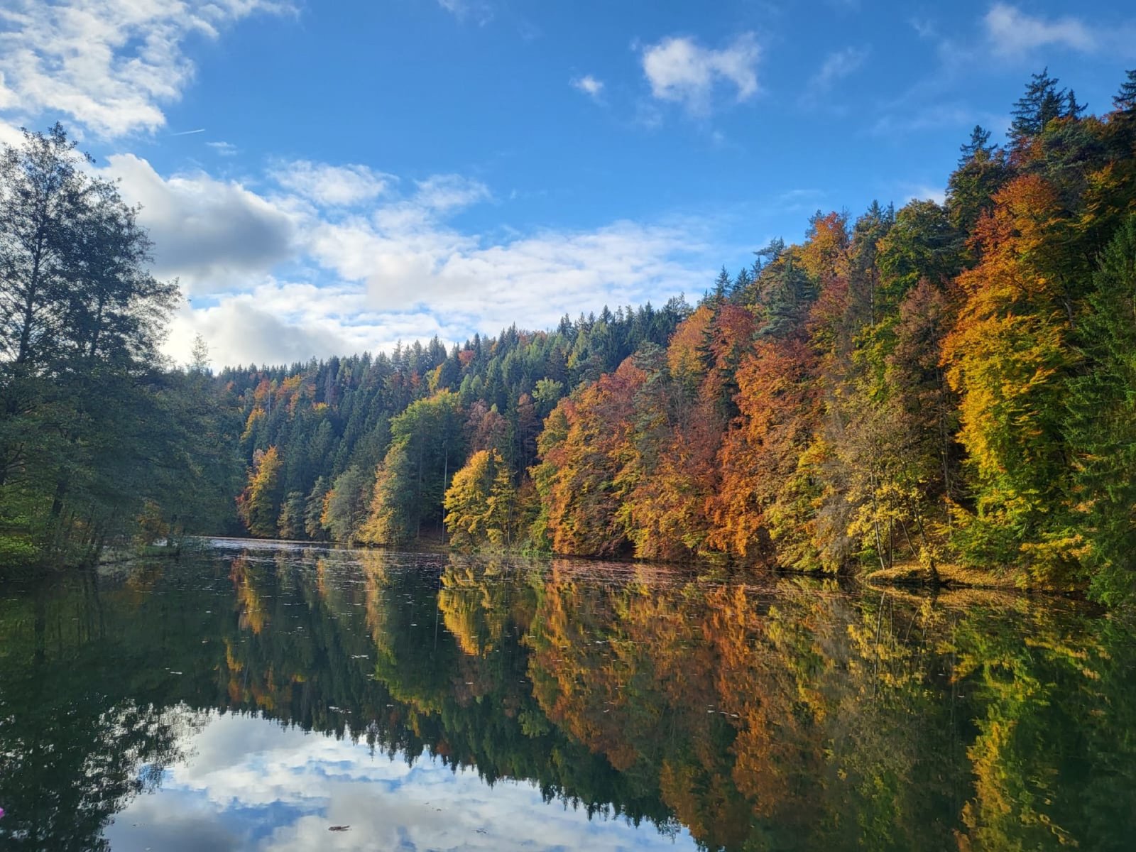 See im Herbst bei Pottenstein